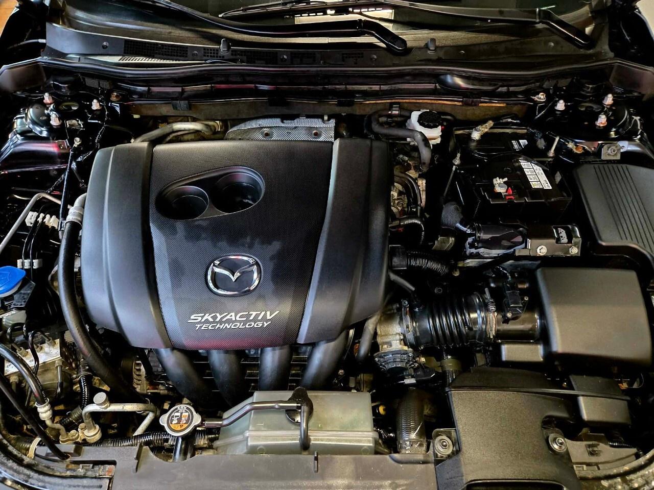 2016 Mazda MAZDA6 4dr Sdn 2.5L Man GT Clean CarFax/Manual/Leather Lo Photo