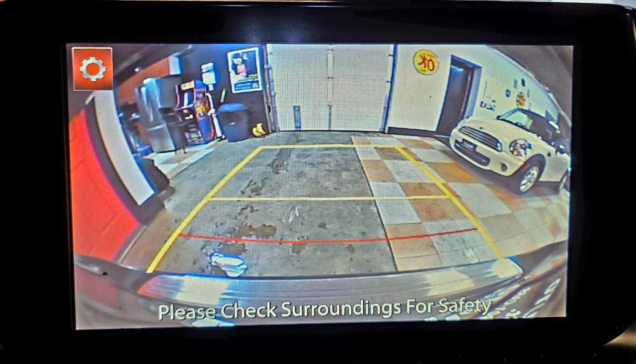 2016 Mazda MAZDA6 4dr Sdn 2.5L Man GT Clean CarFax/Manual/Leather Lo Photo