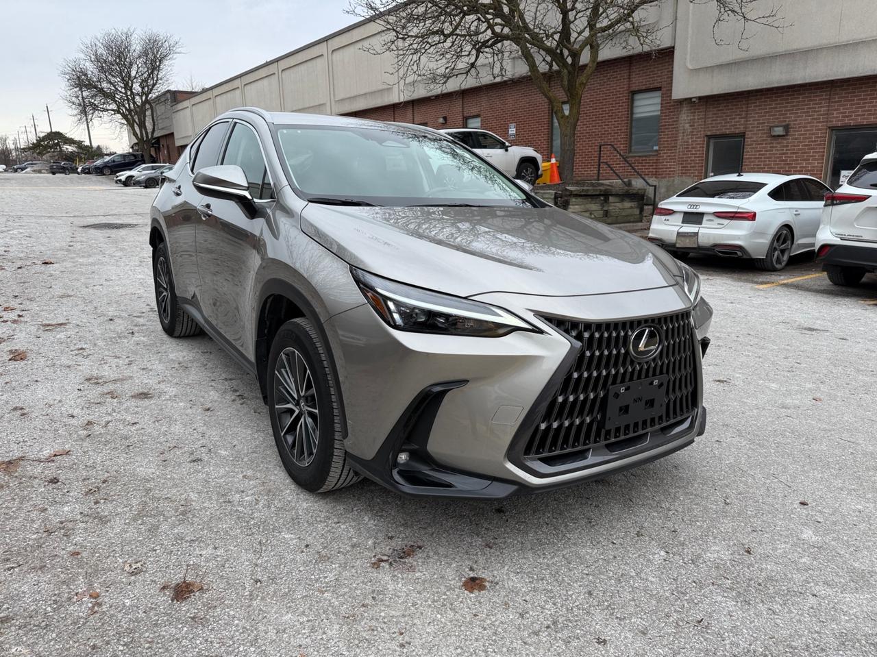 2025 Lexus NX NX 250 AWD, ONE OWNER, BALANCE OF MANUFACTURE WARR Photo