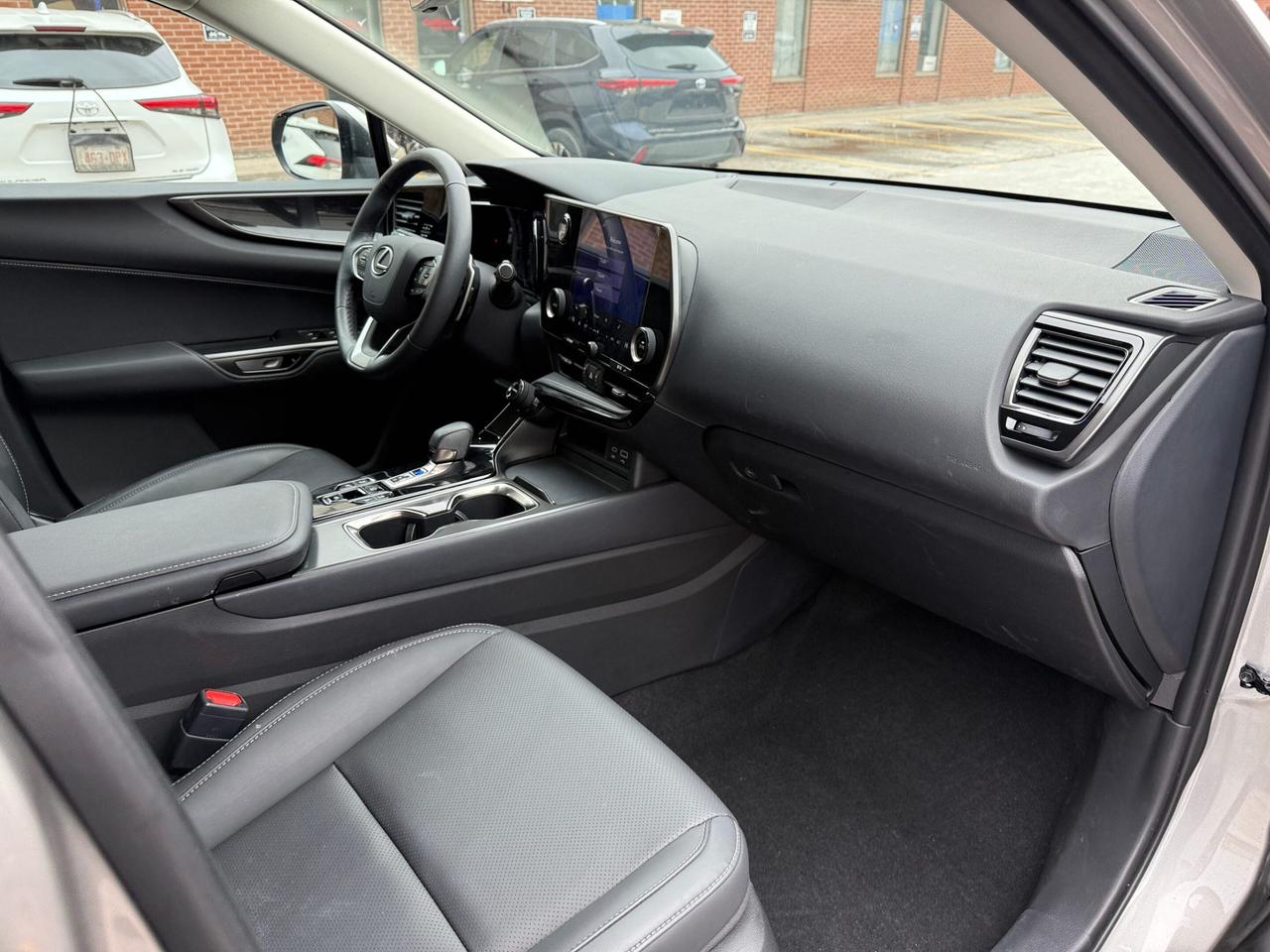 2025 Lexus NX NX 250 AWD, ONE OWNER, BALANCE OF MANUFACTURE WARR Photo