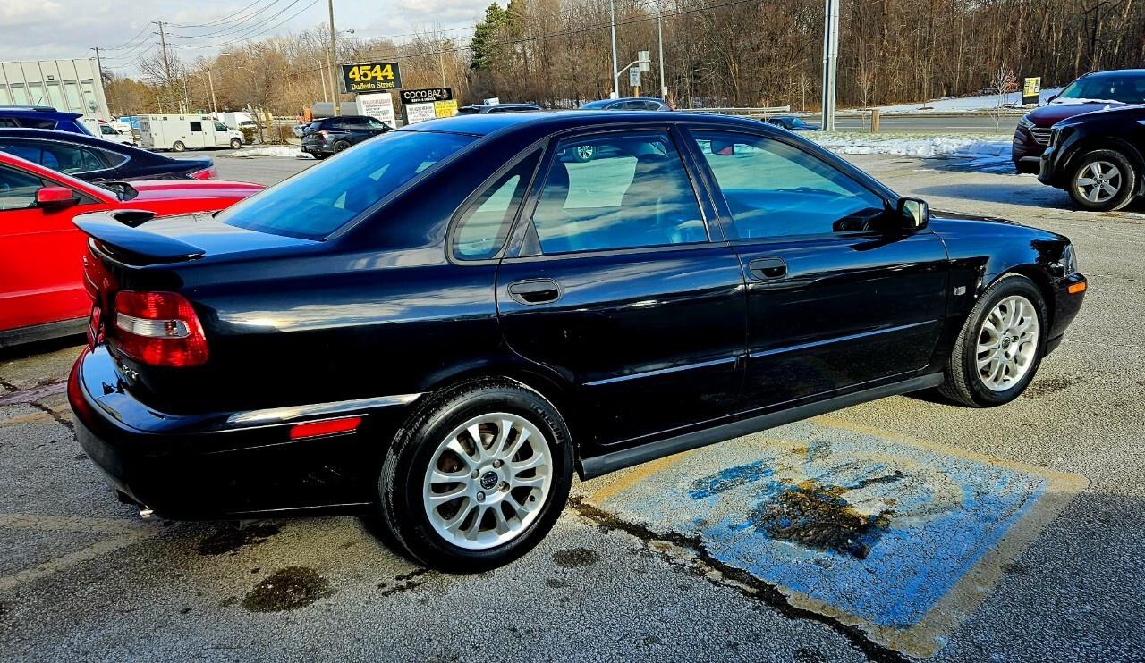 2004 Volvo S40 A 4dr Sdn Low KMs/Leather/Heated Seats Photo