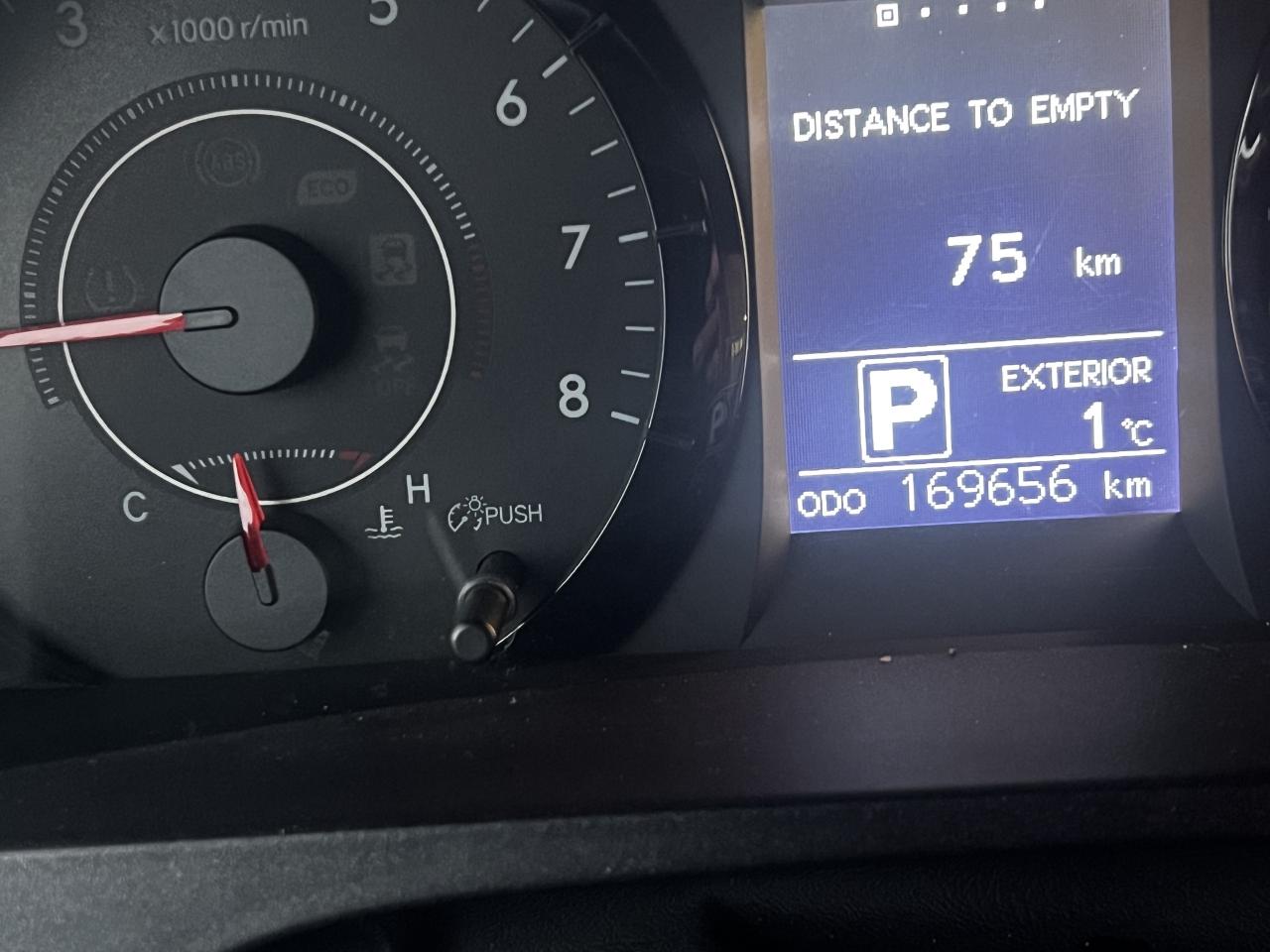 2017 Toyota Sienna 5dr LE 7-Pass AWD Photo