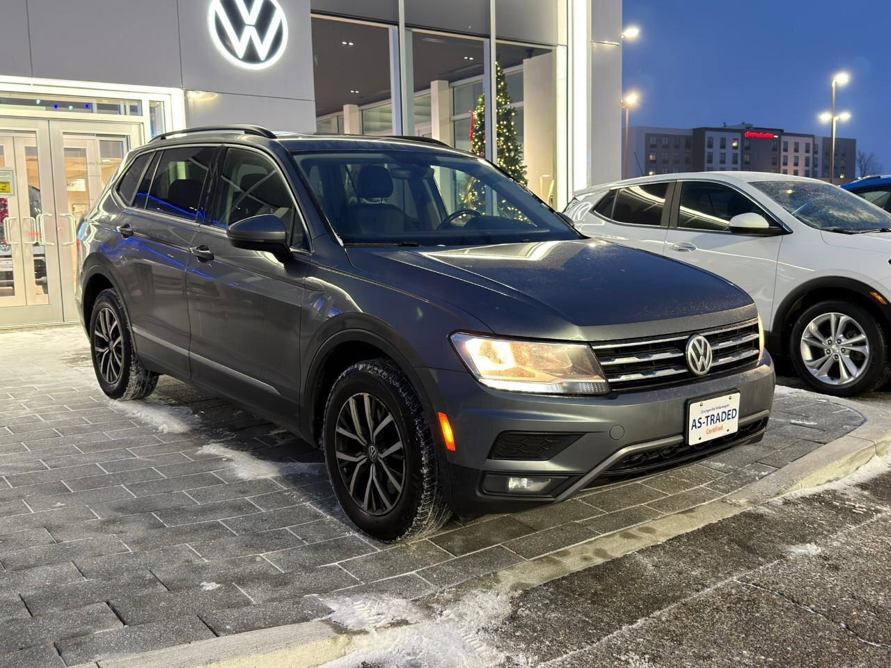 2018 Volkswagen Tiguan ComfortlineCERTIFIED AS-TRADED, NAVIGATION, HTD SE Photo2