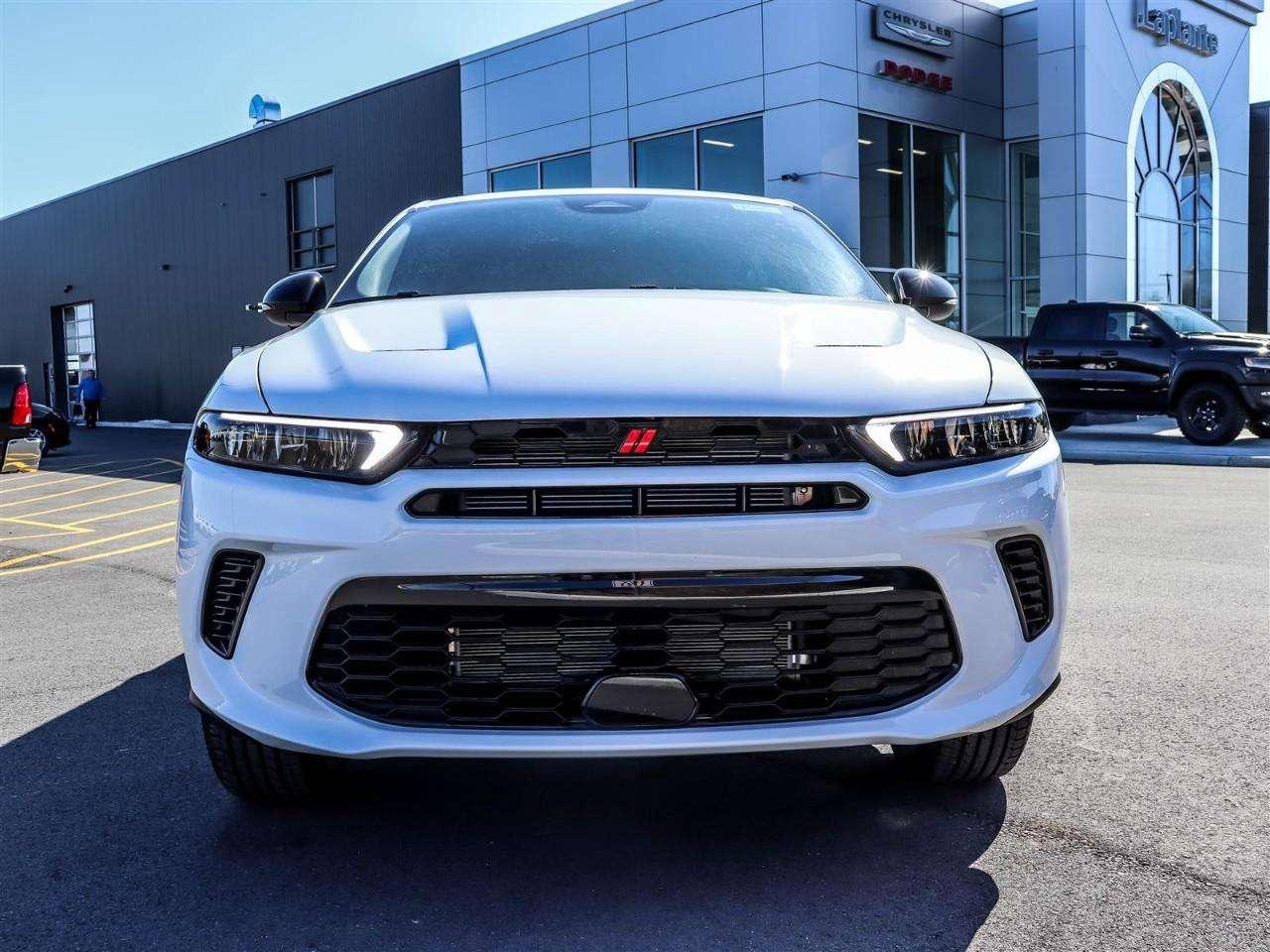 2025 Dodge Hornet GT Photo5