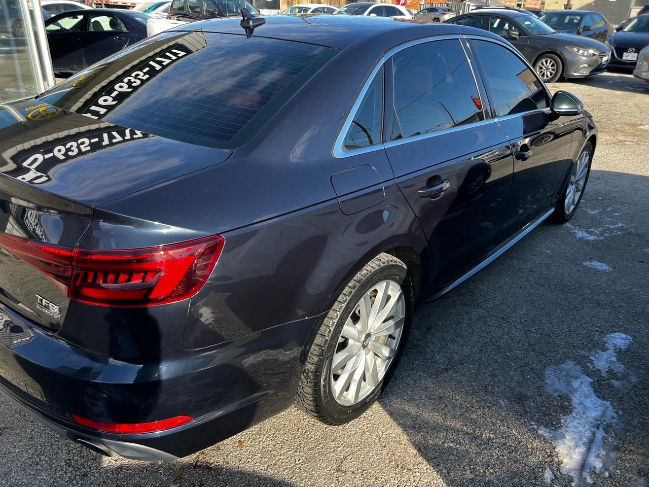 2018 Audi A4 2.0 TFSI quattro Komfort S tronic Photo2