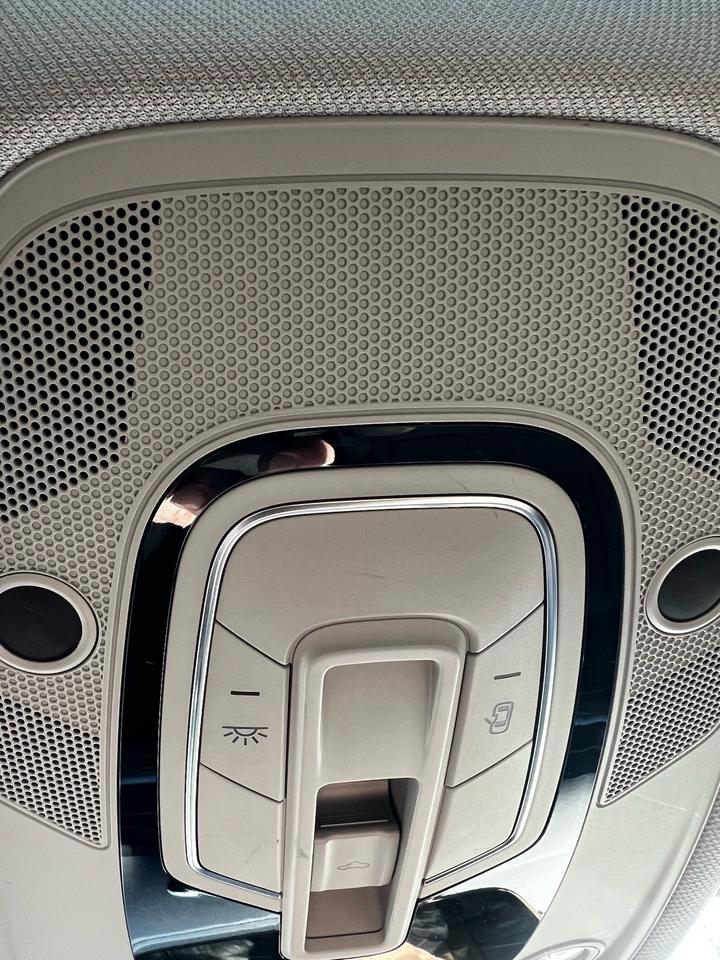 2018 Audi A4 2.0 TFSI quattro Komfort S tronic Photo