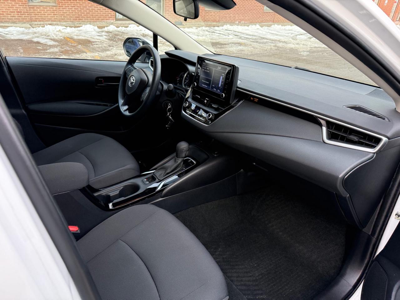 2022 Toyota Corolla LE CVT, ONE OWNER , NO ACCIDENT Photo