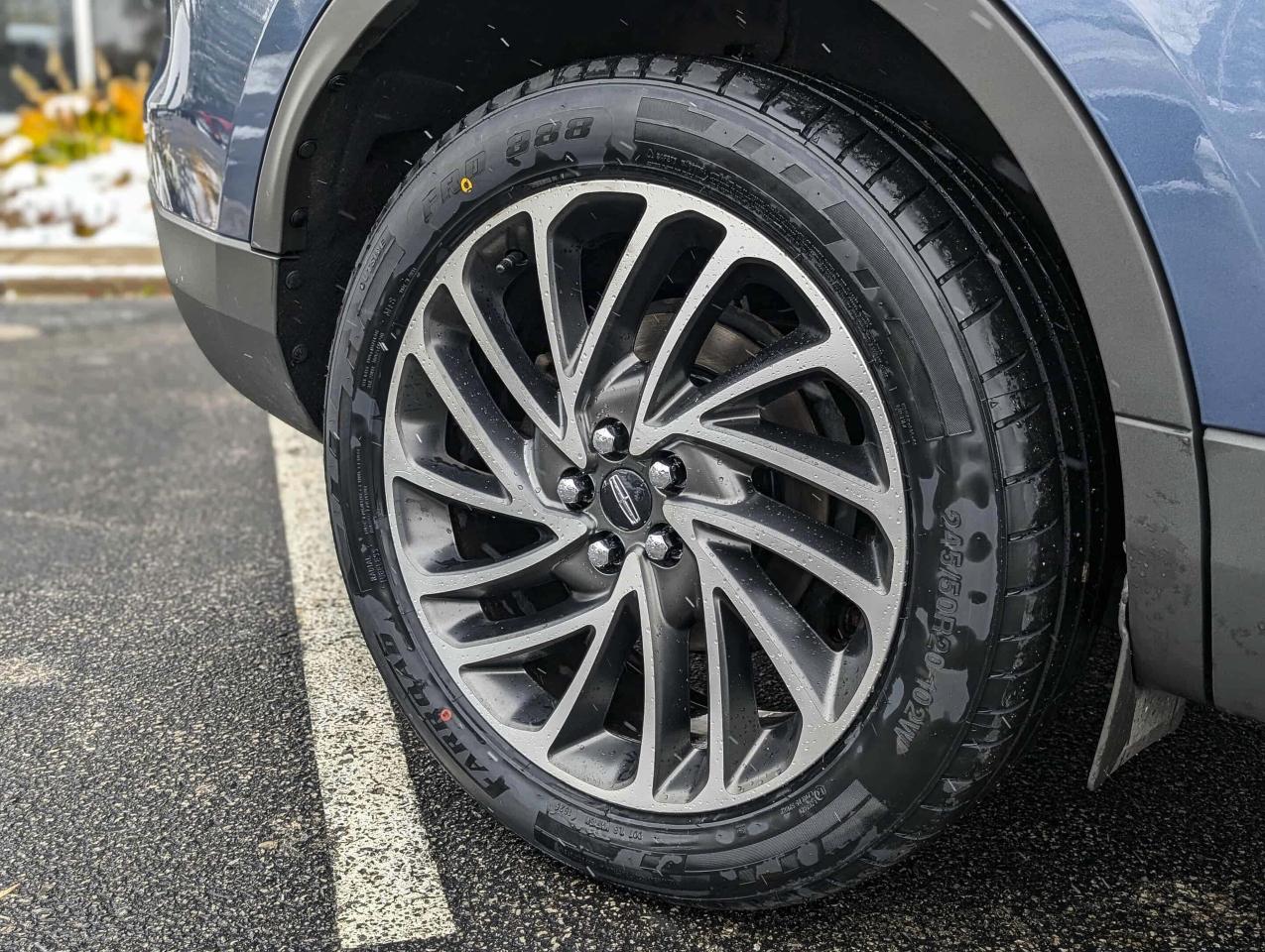 2019 Lincoln Nautilus RESERVE Photo