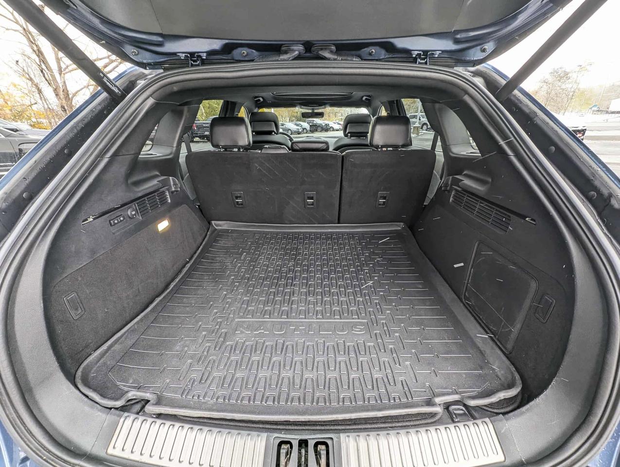 2019 Lincoln Nautilus Reserve-CLEAN CARFAX, RMT Start, Sunroof, AWD, NAV Photo