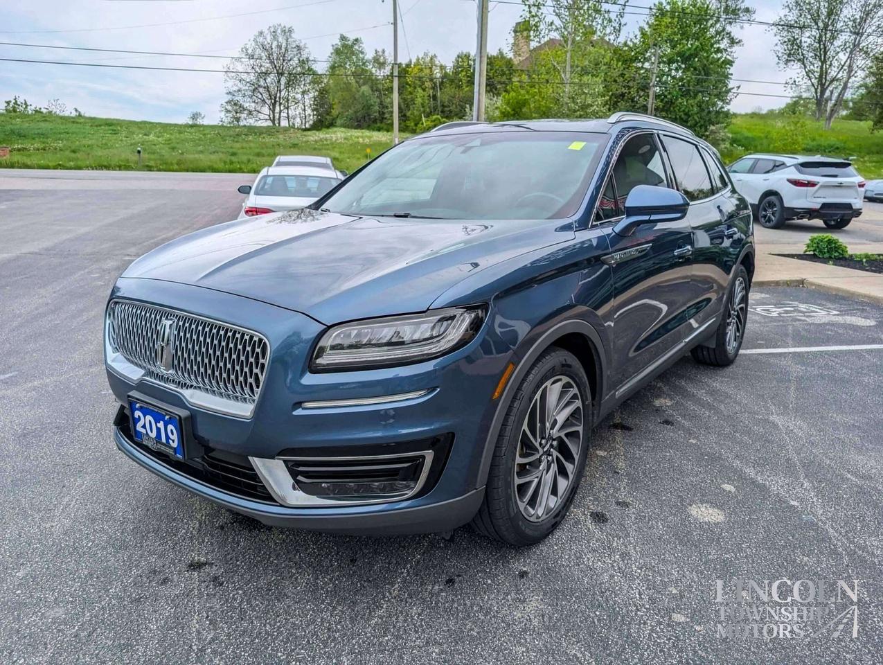 2019 Lincoln Nautilus Reserve-CLEAN CARFAX, RMT Start, Sunroof, AWD, NAV Photo