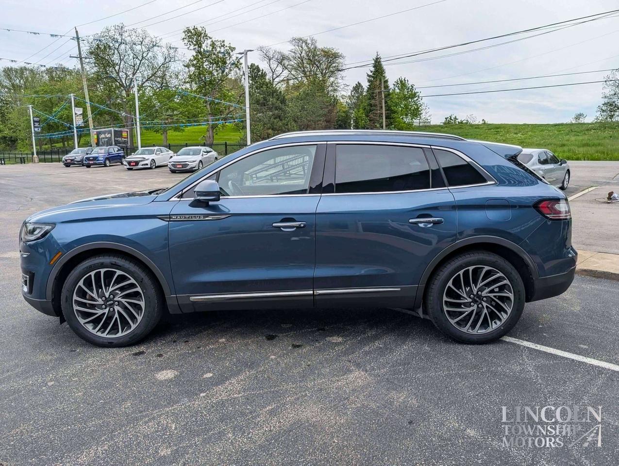 2019 Lincoln Nautilus Reserve-CLEAN CARFAX, RMT Start, Sunroof, AWD, NAV Photo