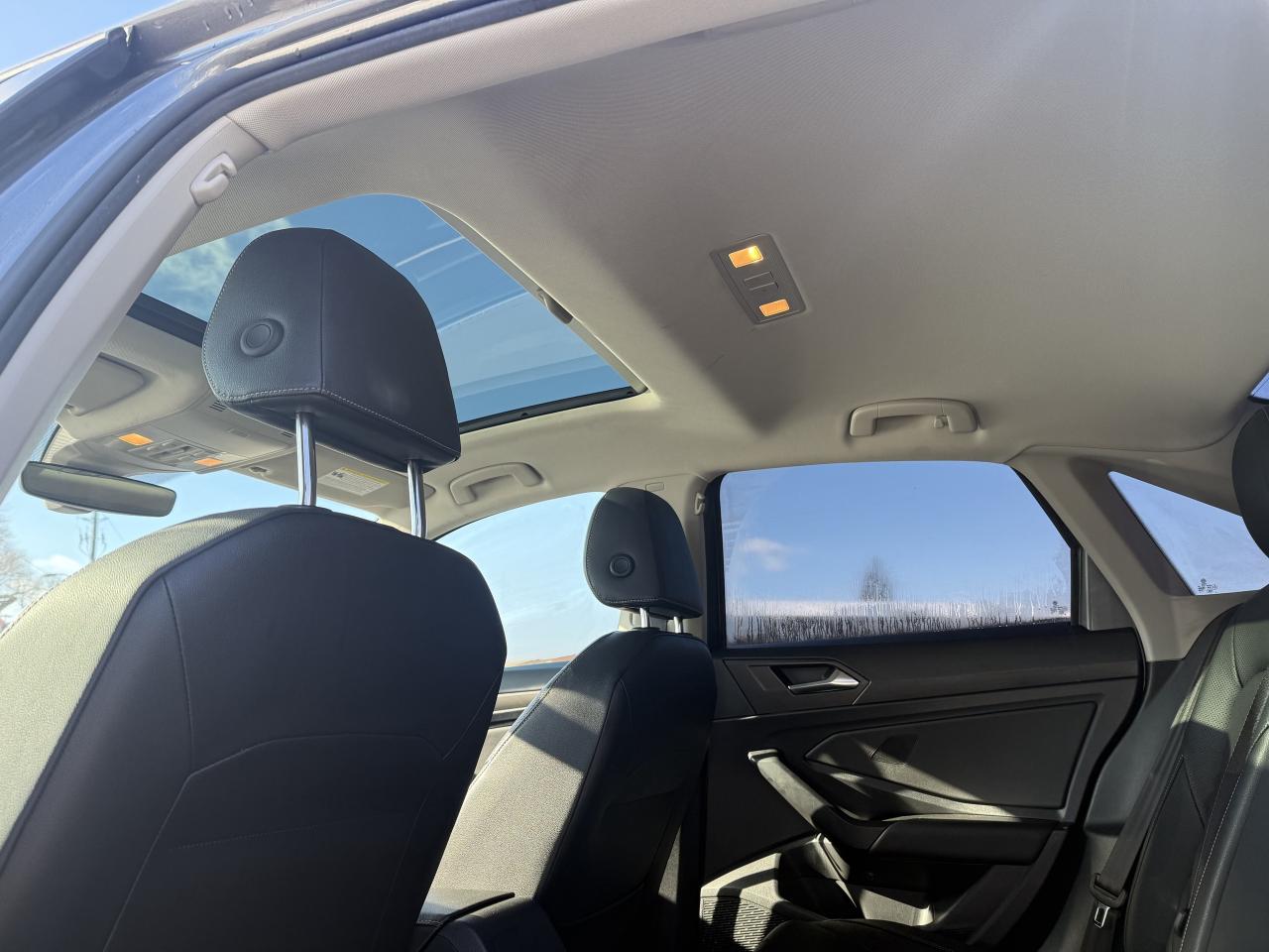 2021 Volkswagen Jetta No Accident l Execline l FWD l Ambient Light Upgrd Photo