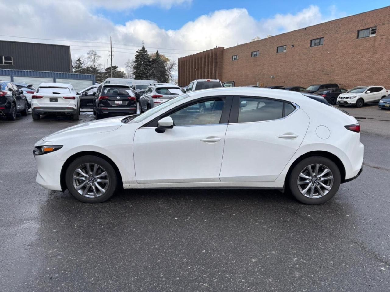 2021 Mazda Mazda3 Sport GS/Extra Clean Condition/Low KM Photo