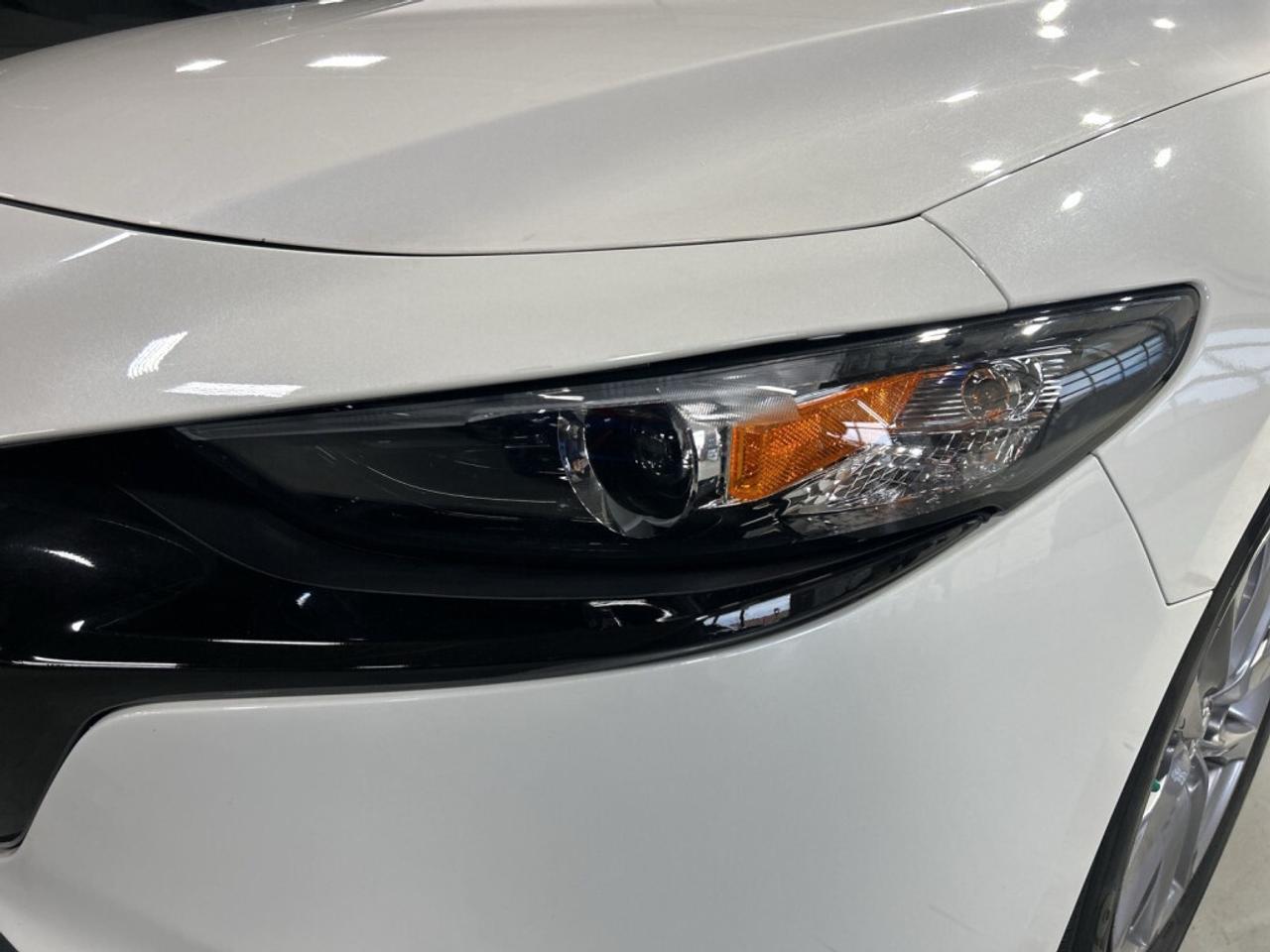 2021 Mazda Mazda3 Sport GS / Extra Clean Condition / Low KM / NAV / Heated Photo