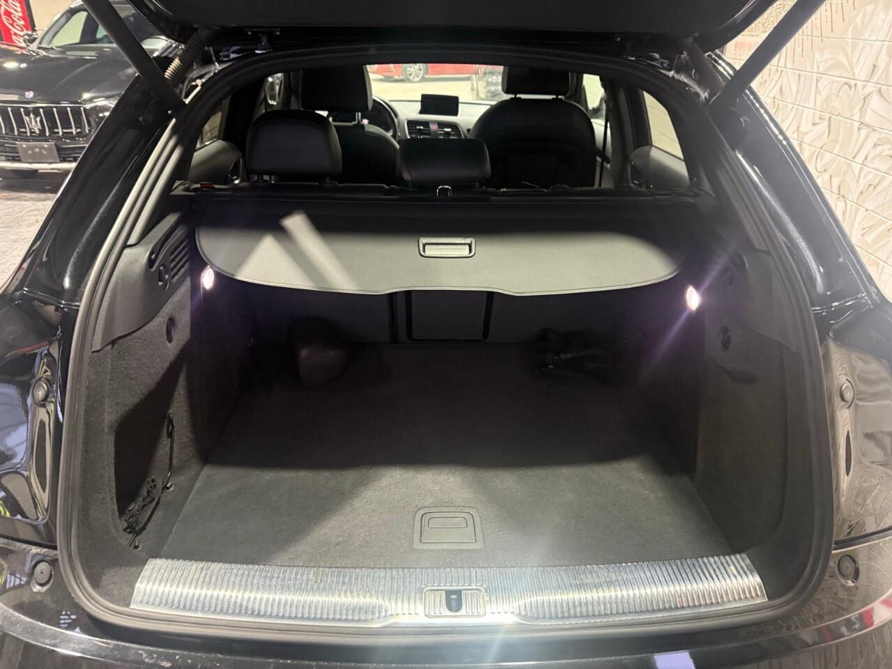 2018 Audi Q3 2.0 TFSI quattro Technik Tiptronic 2018 Audi Q3 te Photo