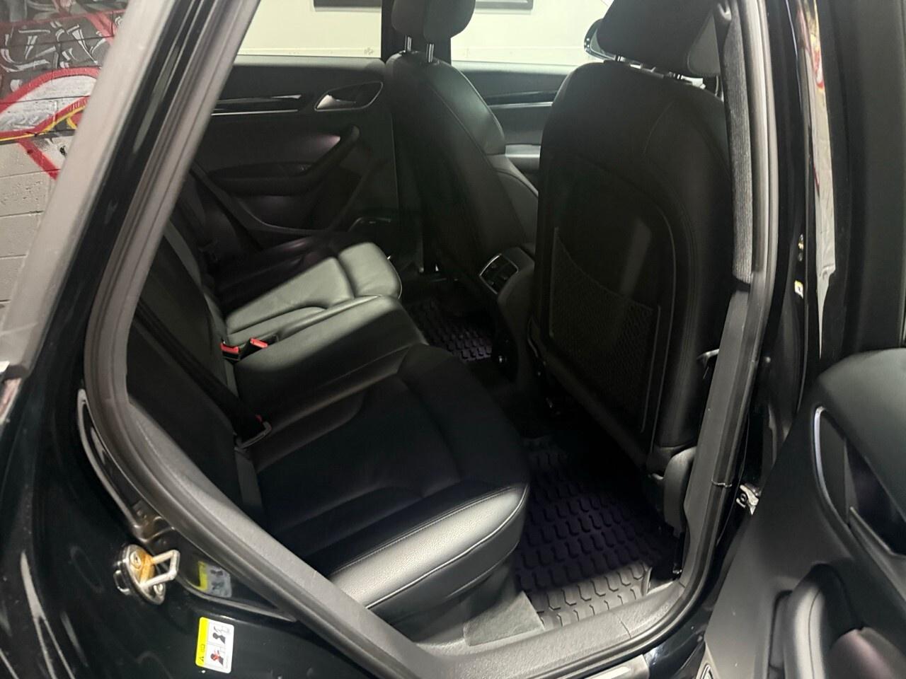 2018 Audi Q3 2.0 TFSI quattro Technik Tiptronic 2018 Audi Q3 te Photo