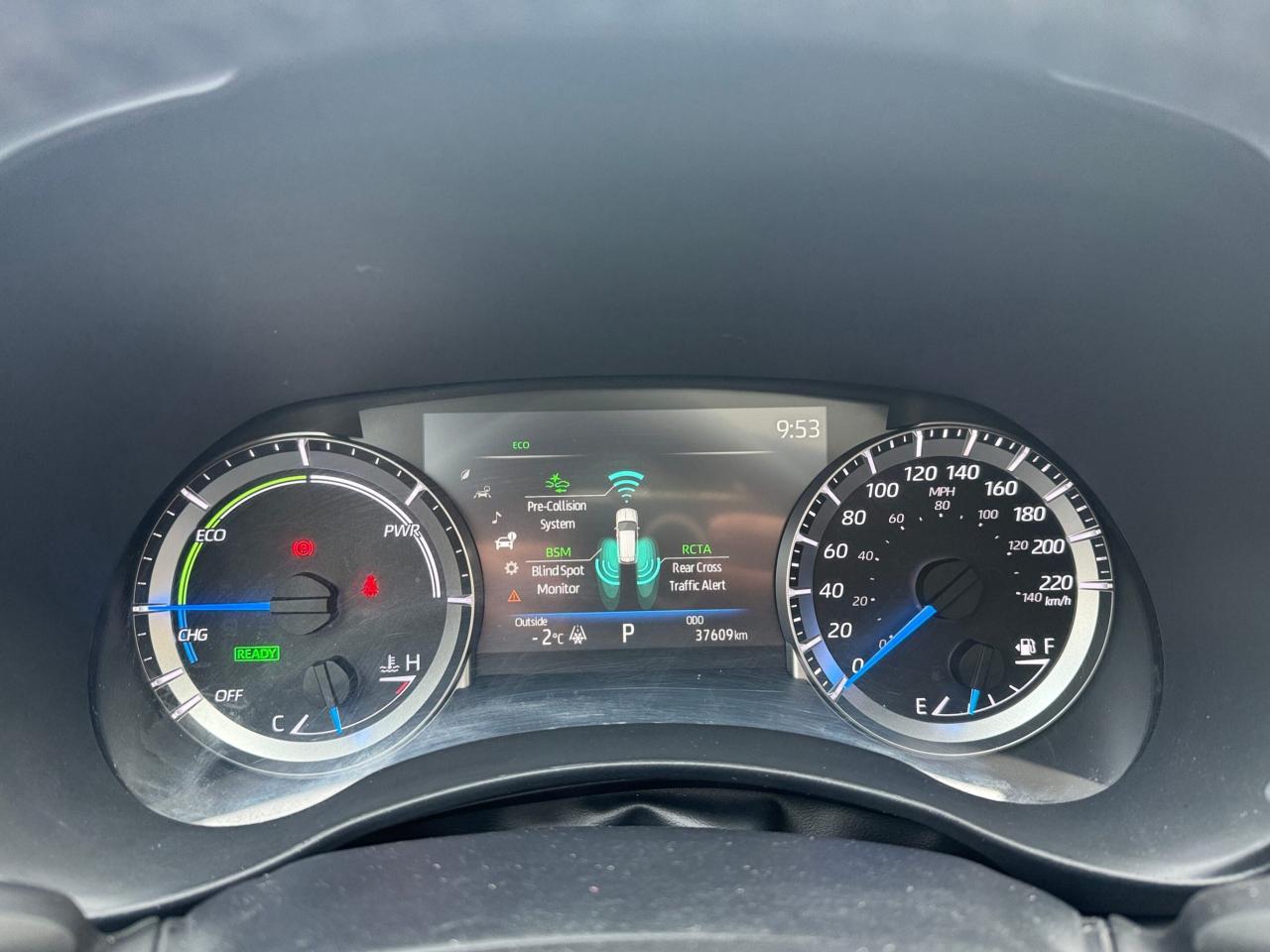 2023 Toyota Highlander Hybrid XLE AWD 8 SEATER, LEATHER, SUNROOF Photo