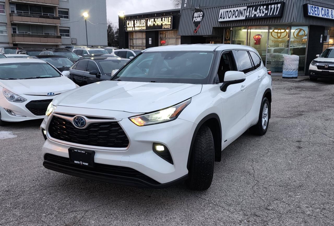 2022 Toyota Highlander Hybrid LE AWD, ONE OWNER Photo0