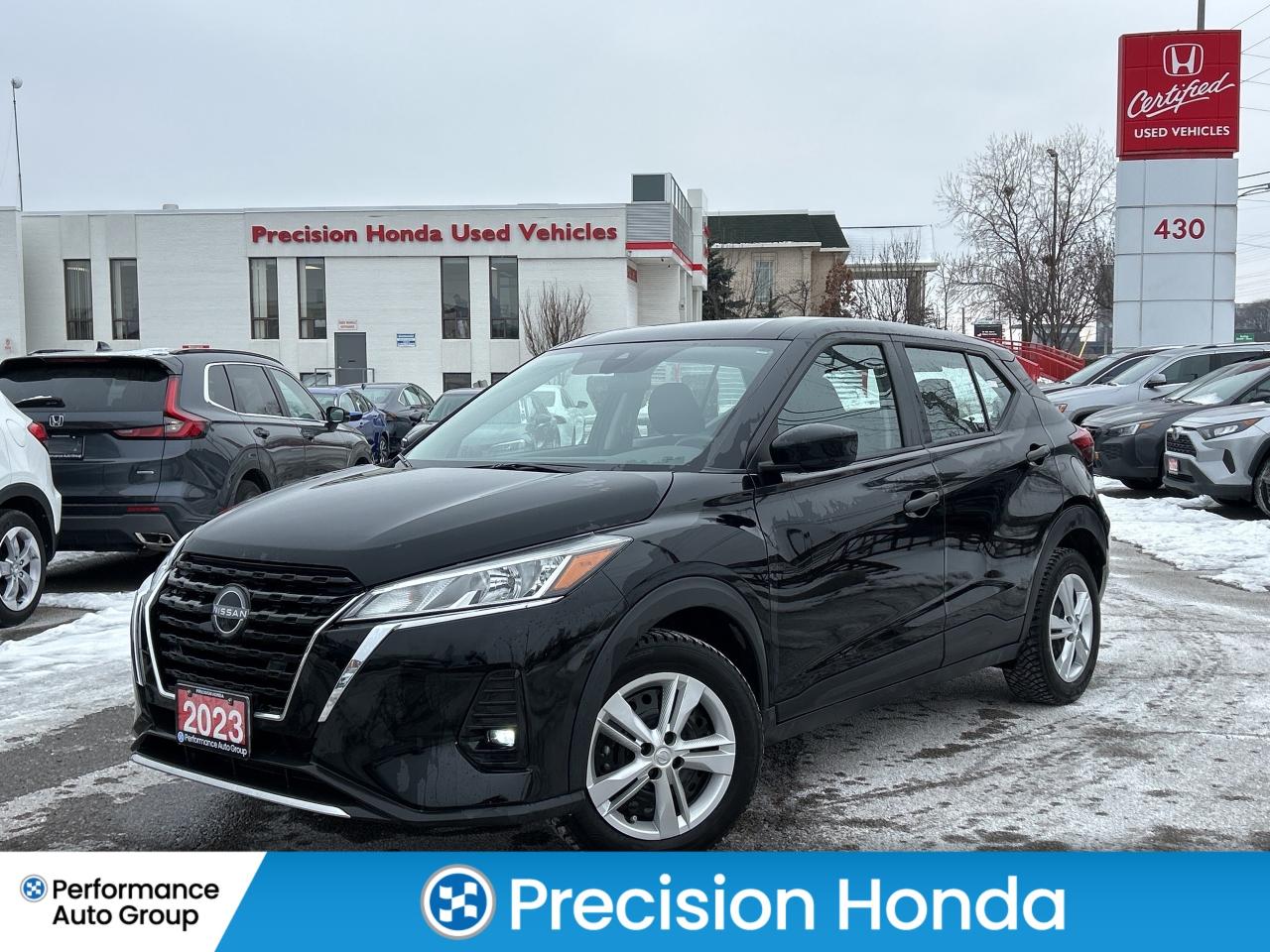 2023 Nissan Kicks S FWD CarPlay Blind Spot Rear Camera Bluetooth Photo