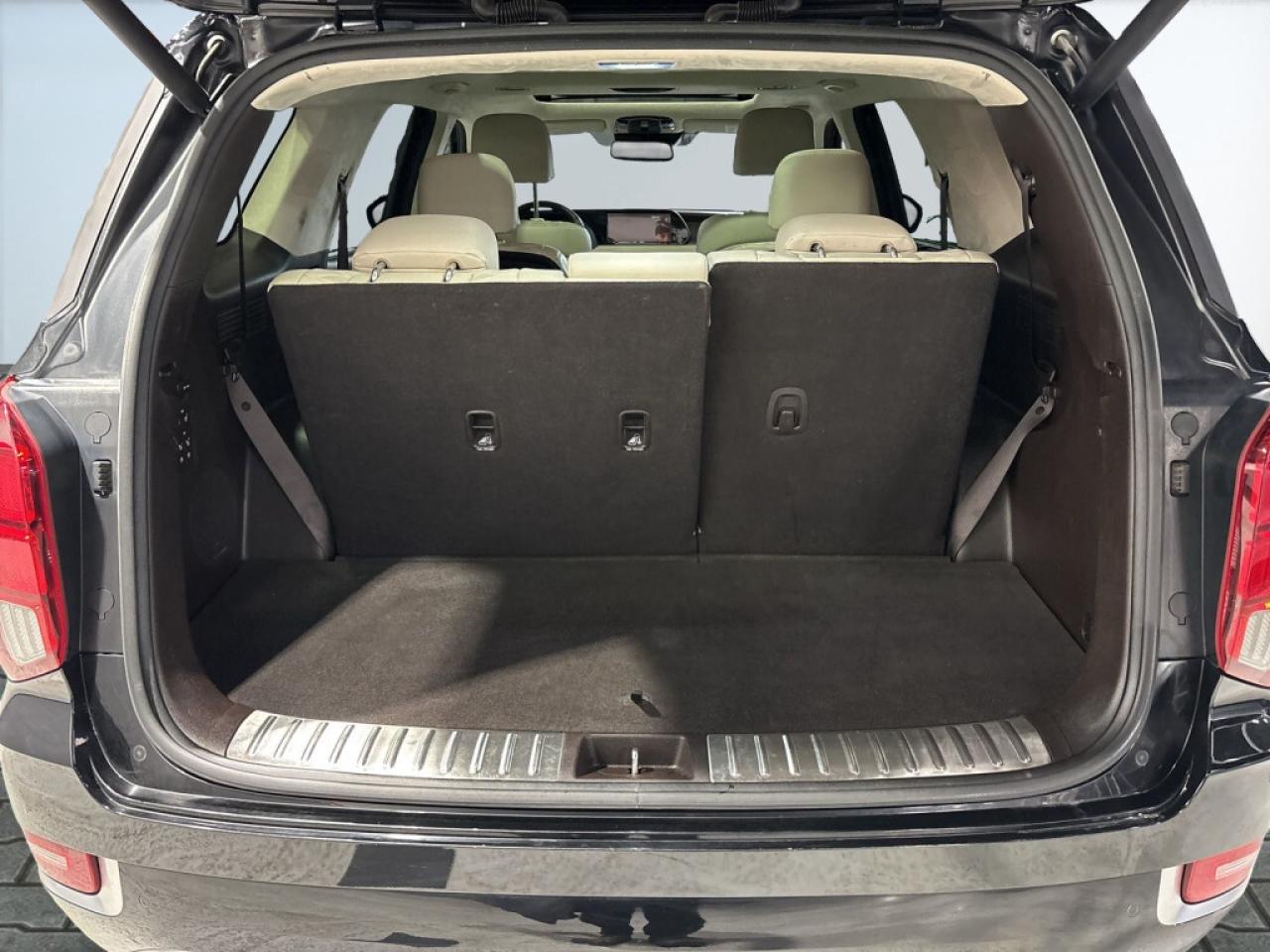 2021 Hyundai PALISADE Ultimate Calligraphy 7-PassengerAWD/ Top of the li Photo