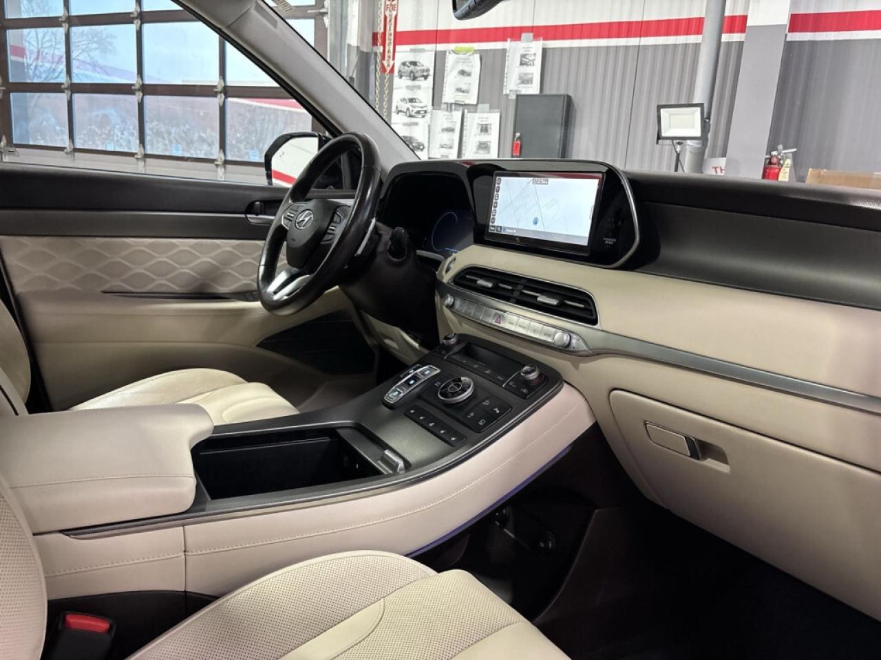 2021 Hyundai PALISADE Ultimate Calligraphy 7-PassengerAWD/ Top of the li Photo