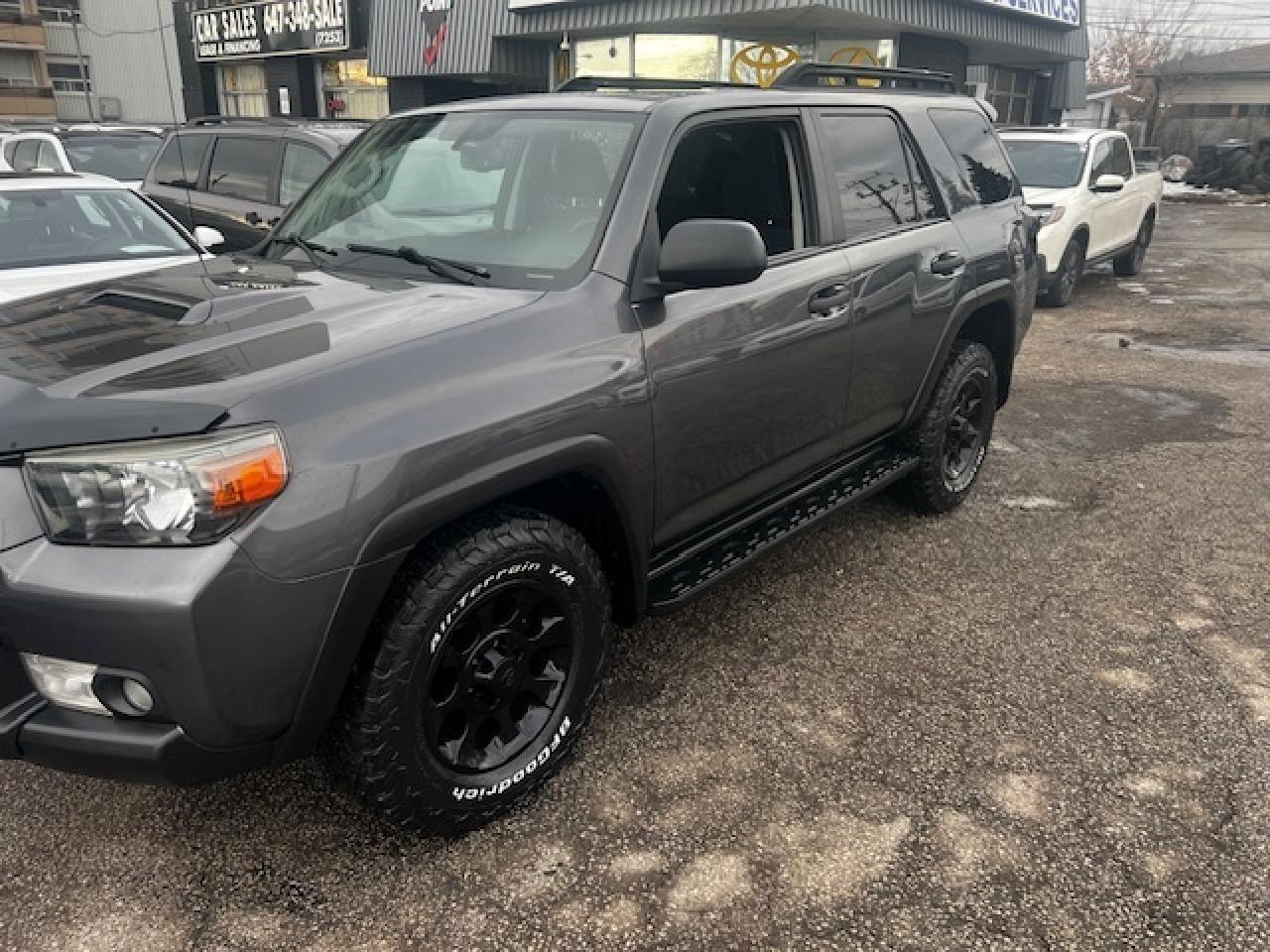 2011 Toyota 4Runner 4WD 4DR V6 SR5 Photo