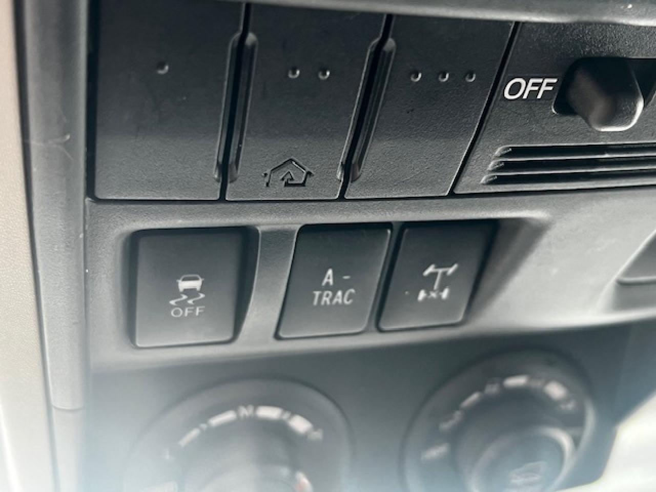 2011 Toyota 4Runner 4WD 4DR V6 SR5 Photo