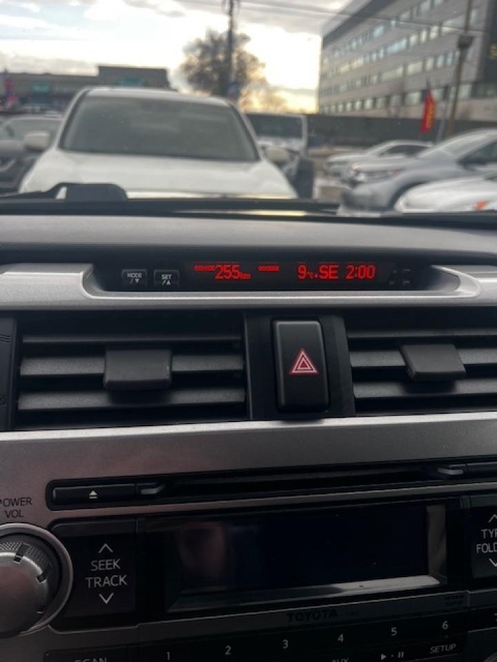 2011 Toyota 4Runner 4WD 4DR V6 SR5 Photo