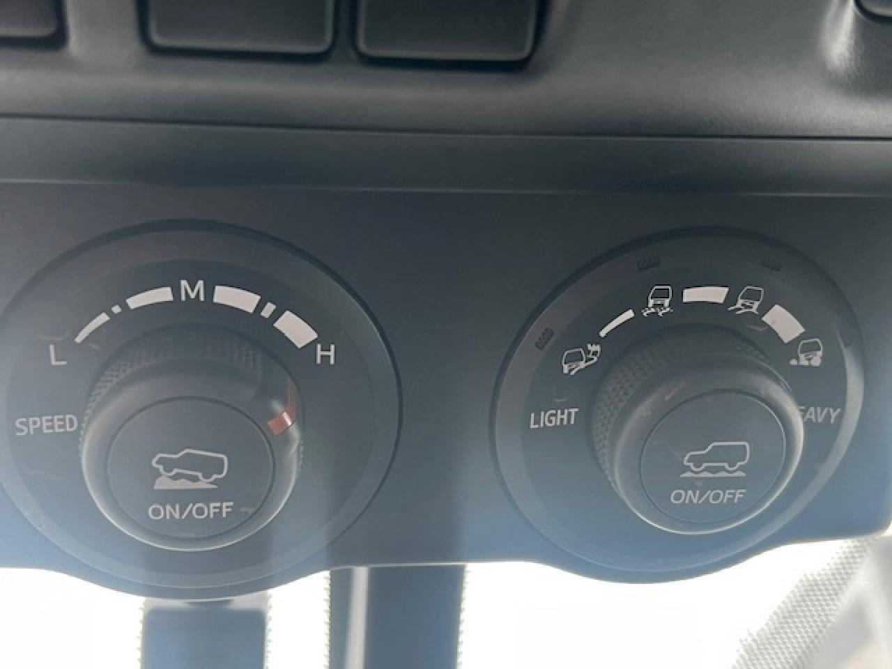 2011 Toyota 4Runner 4WD 4DR V6 SR5 Photo