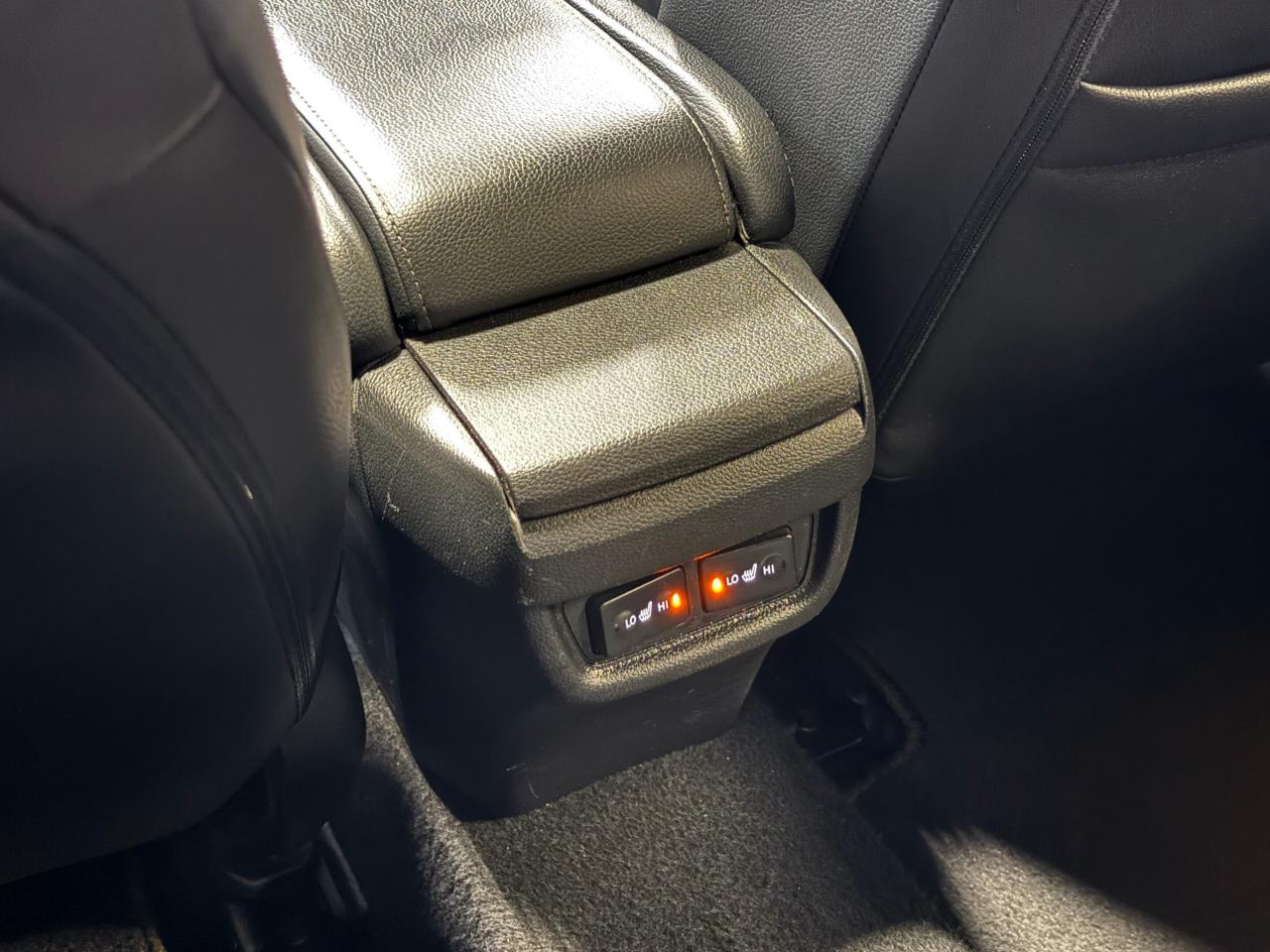 2020 Honda Civic TOURING   SUNROOF   NO ACCIDENT Photo