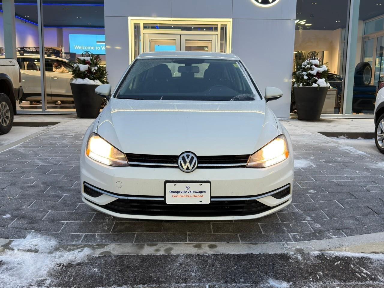 2021 Volkswagen Golf ComfortlineONE-OWNER, ACCIDENT-FREE, HTD SEATS, BA Photo