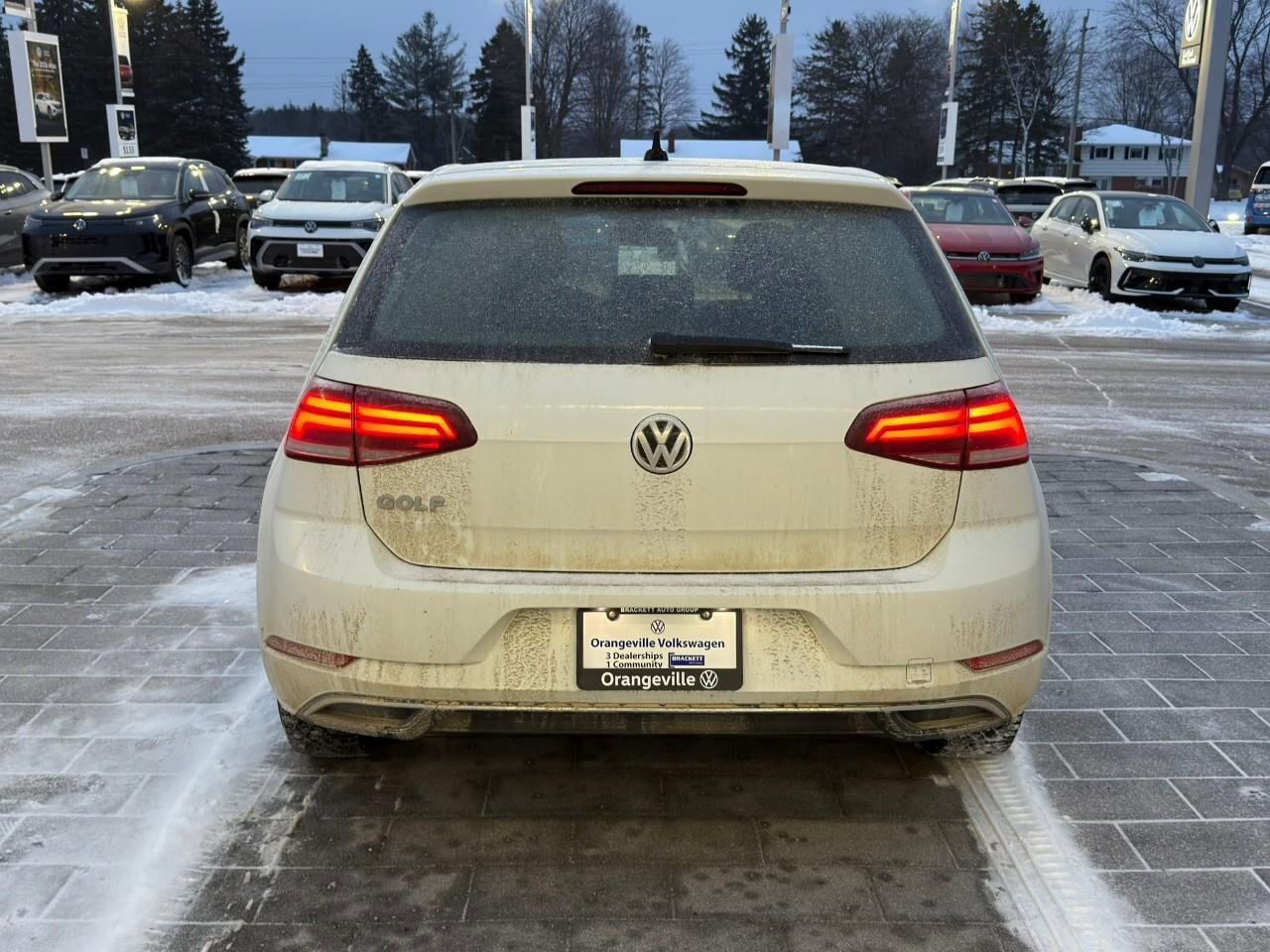 2021 Volkswagen Golf ComfortlineONE-OWNER, ACCIDENT-FREE, HTD SEATS, BA Photo