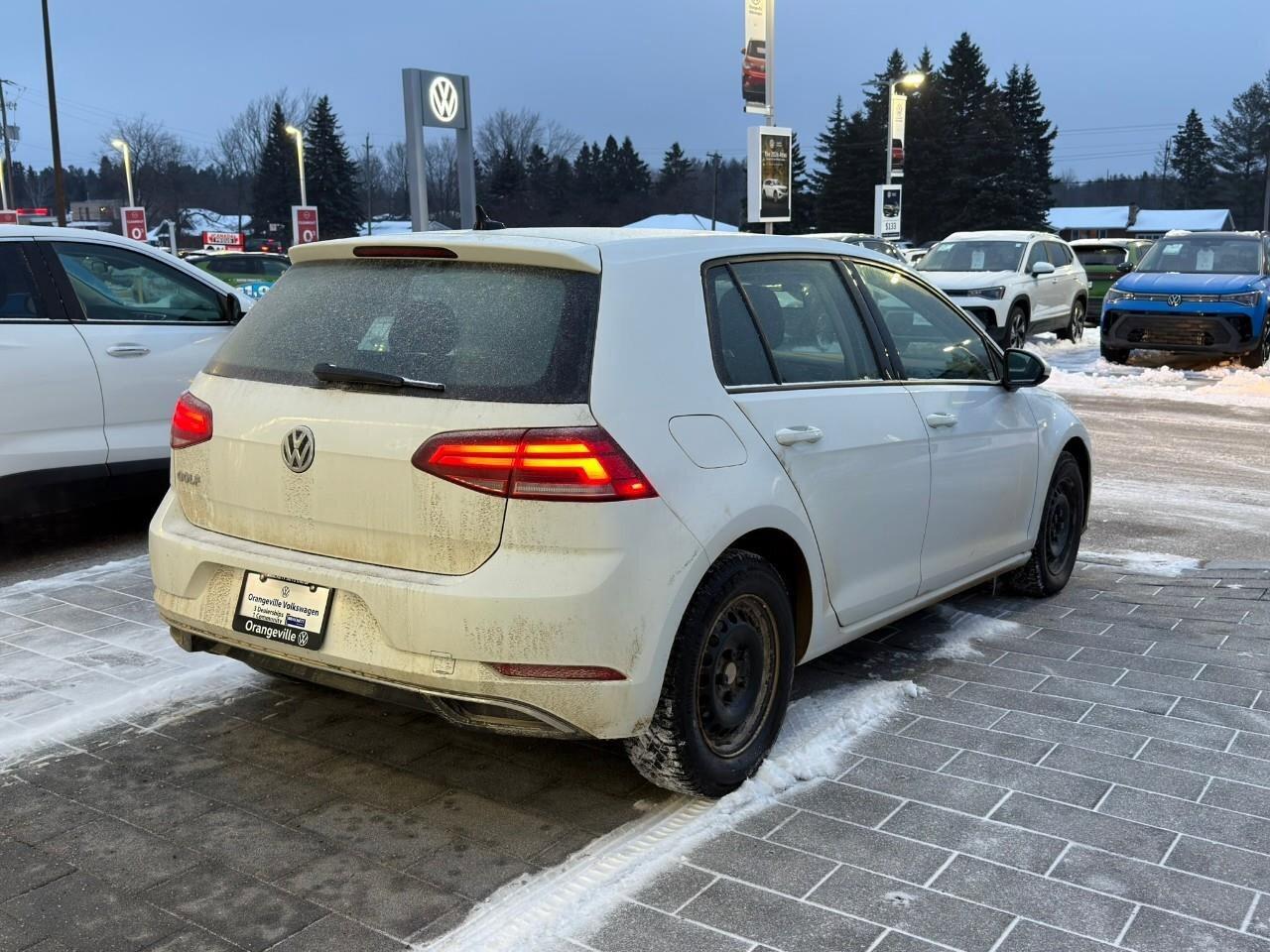 2021 Volkswagen Golf ComfortlineONE-OWNER, ACCIDENT-FREE, HTD SEATS, BA Photo3