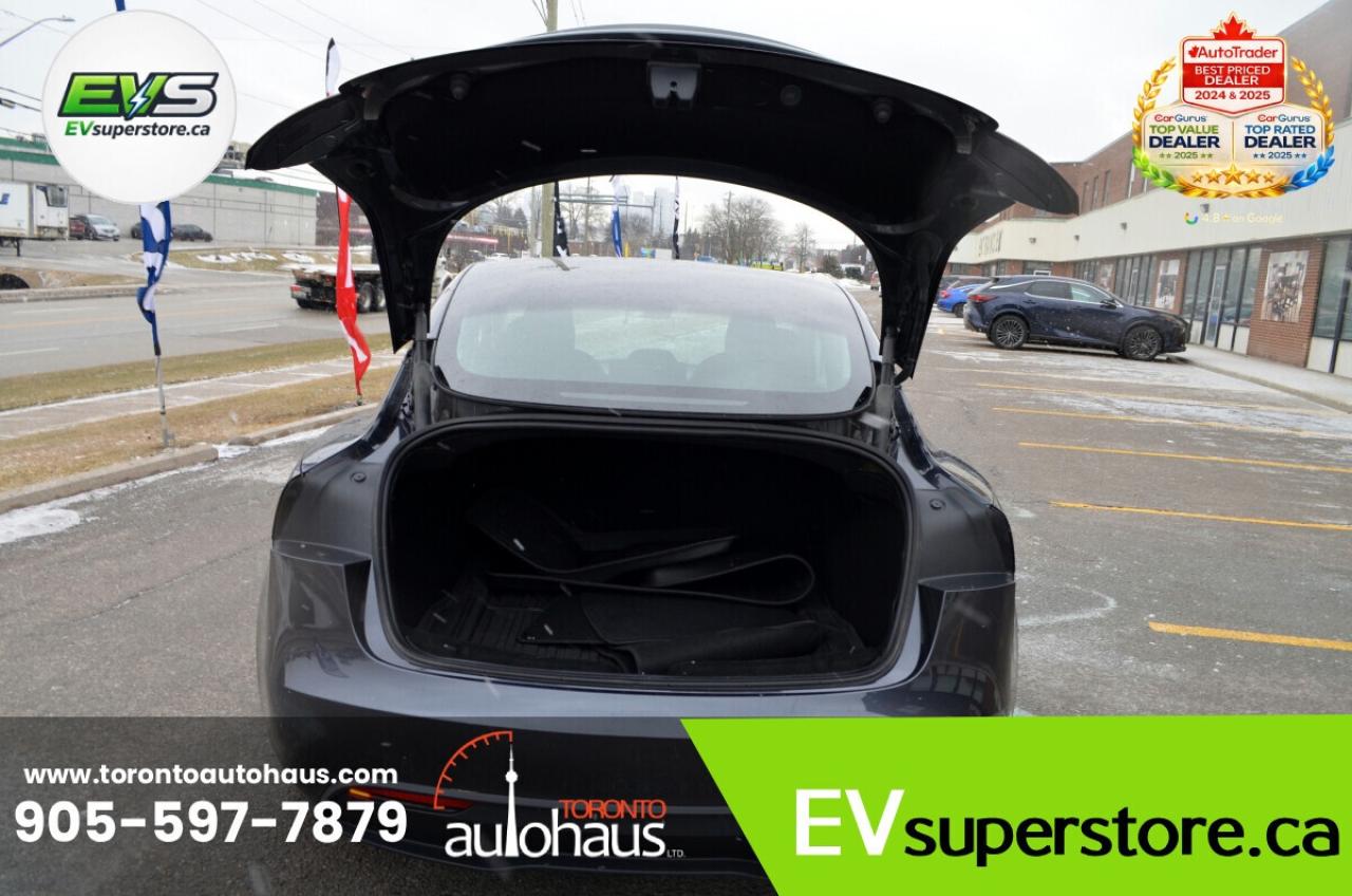 2024 Tesla Model 3 EVSUPERSTORE.CA I OVER 150 EV's IN STOCK Photo