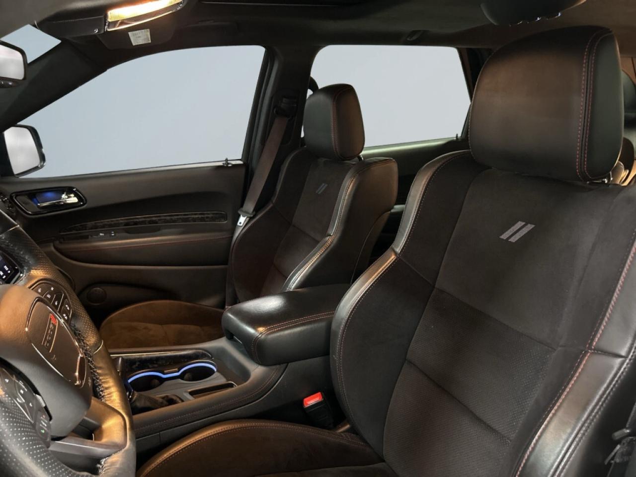 2024 Dodge Durango R/T Plus  SRT Pkg/AWD 7 Seater/ Leather/NAVI/Sunro Photo