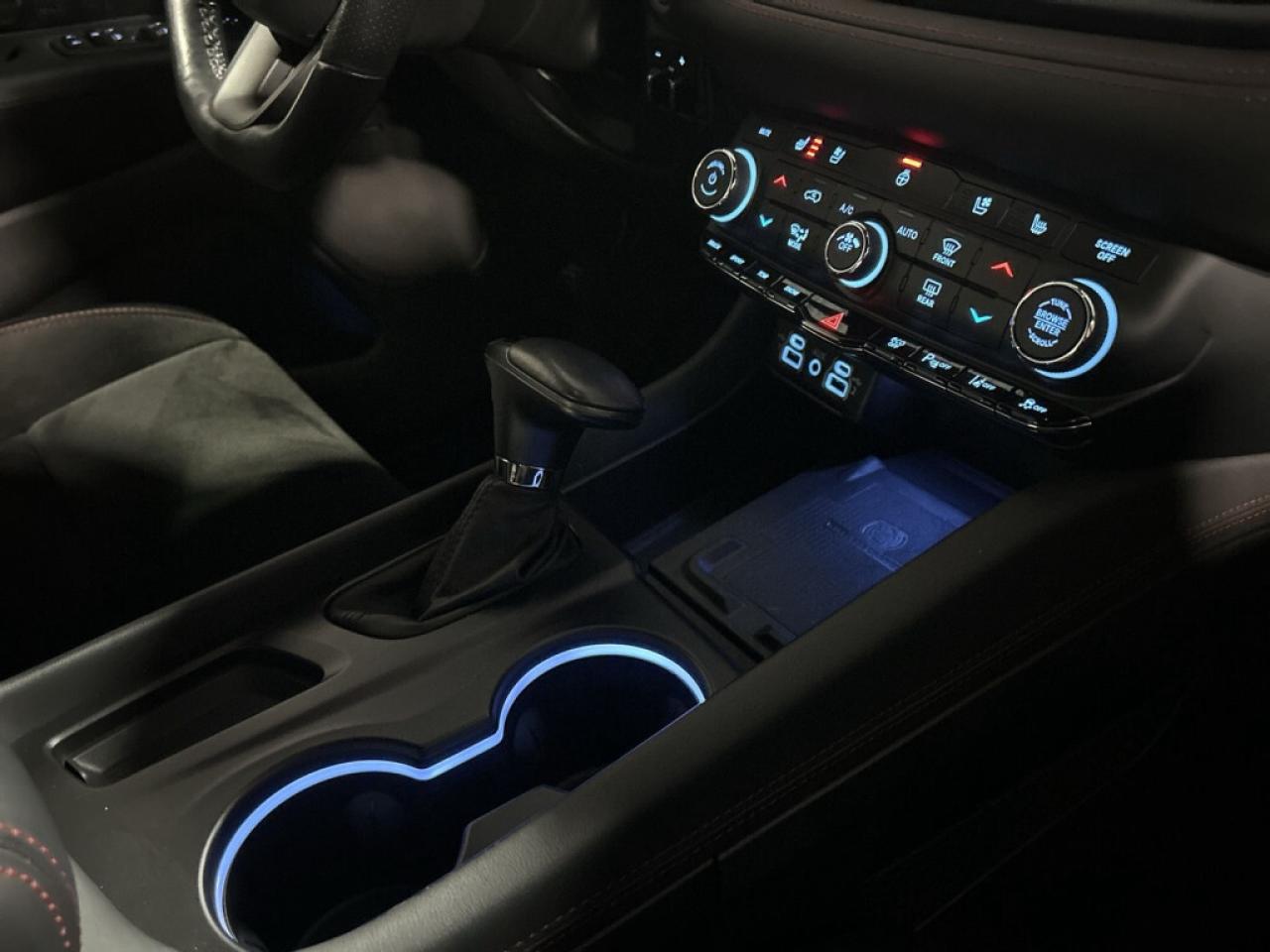 2024 Dodge Durango R/T Plus  SRT Pkg/AWD 7 Seater/ Leather/NAVI/Sunro Photo