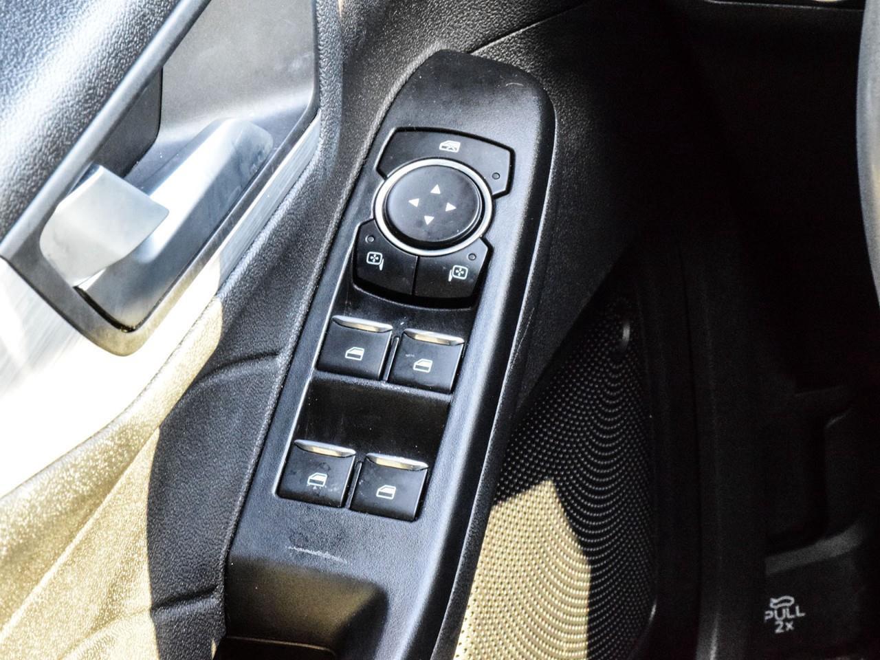 2023 Ford Escape Platinum BLIS   Lane Keeping   Heated Seats Photo