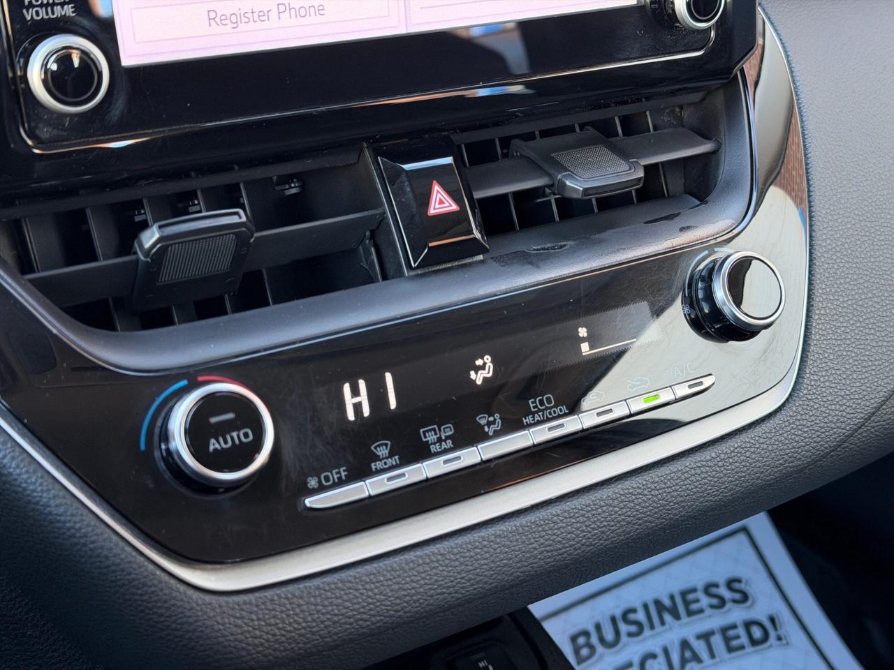 2022 Toyota Corolla LE   ADAPTIVE CRUSE CONTROL   NO ACCIDENT   ONE OW Photo