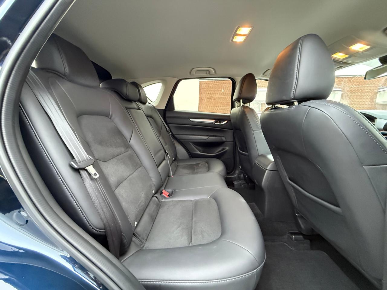 2021 Mazda CX-5 GS   HEATED FRONT SEATS   NO ACCIDENT Photo