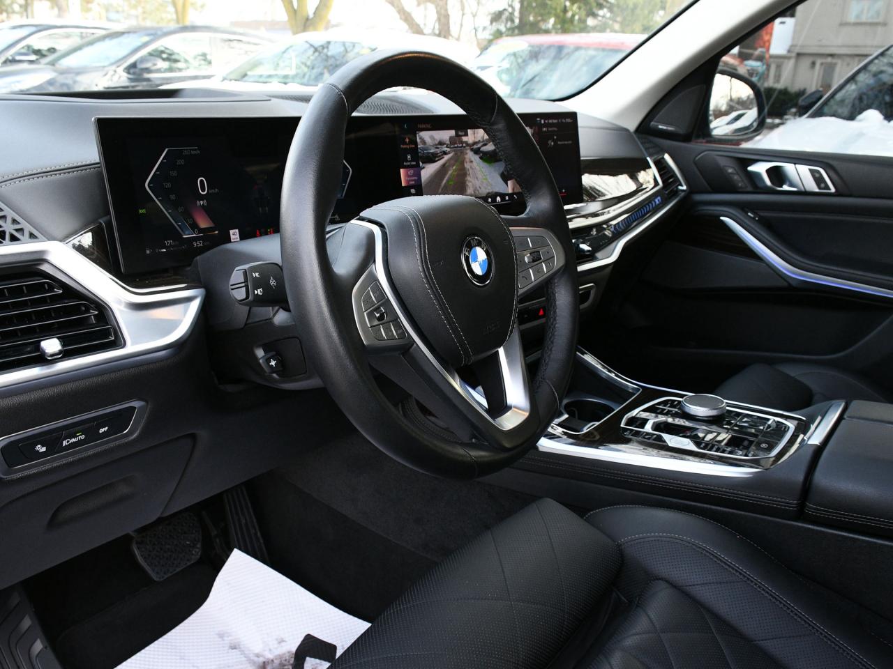 2024 BMW X7 xDrive40i Certified   NAVI   3rd Row   Pano Roof Photo