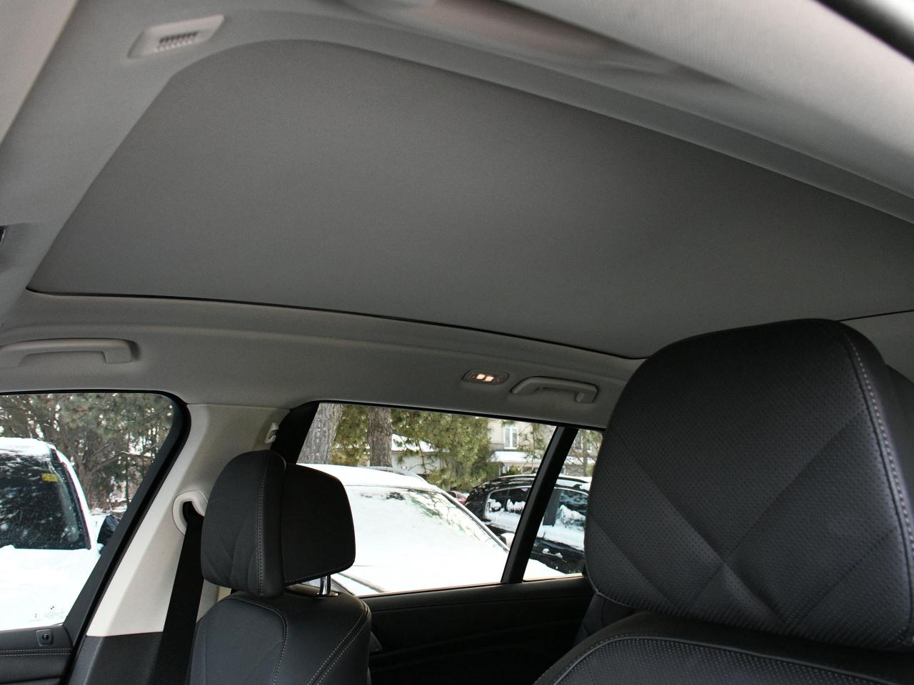 2024 BMW X7 xDrive40i Certified   NAVI   3rd Row   Pano Roof Photo