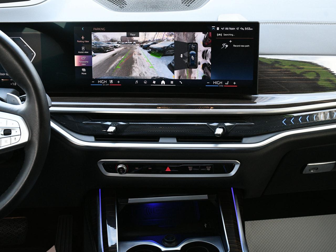 2024 BMW X7 xDrive40i Certified   NAVI   3rd Row   Pano Roof Photo