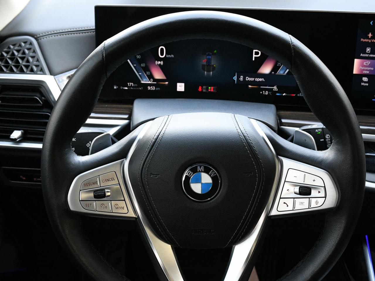 2024 BMW X7 xDrive40i Certified   NAVI   3rd Row   Pano Roof Photo