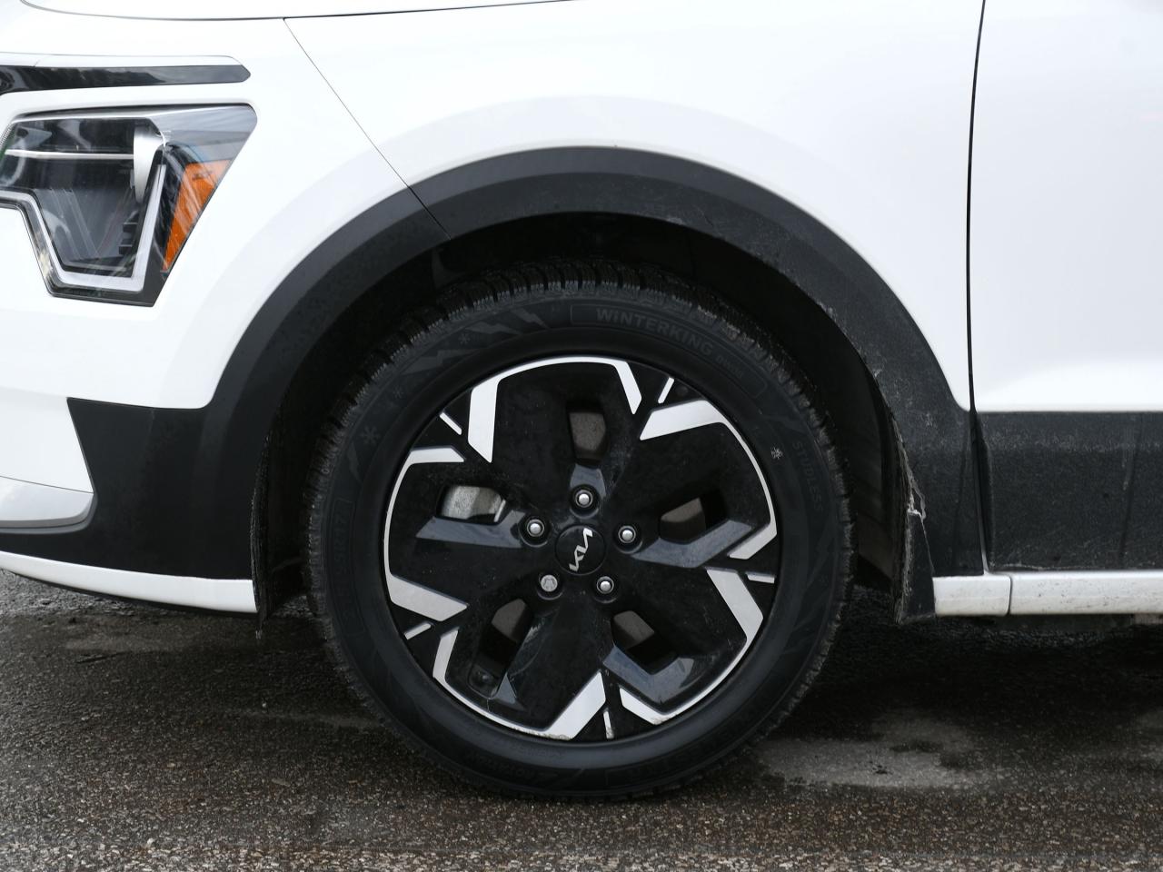 2024 Kia Niro EV Wind CPO   Backup Camera   Keyless Start   Bluetoo Photo