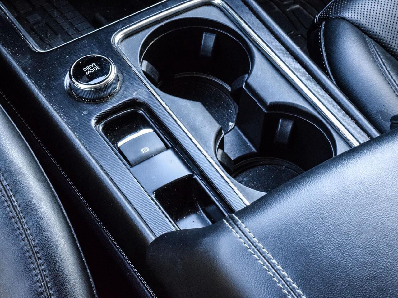 2023 Lincoln Corsair Reserve Panoramic Sunroof   Trailer Tow Pkg Photo