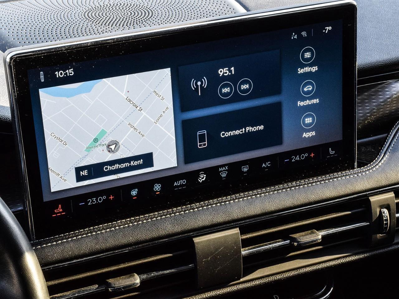 2023 Lincoln Corsair Reserve Panoramic Sunroof   Trailer Tow Pkg Photo