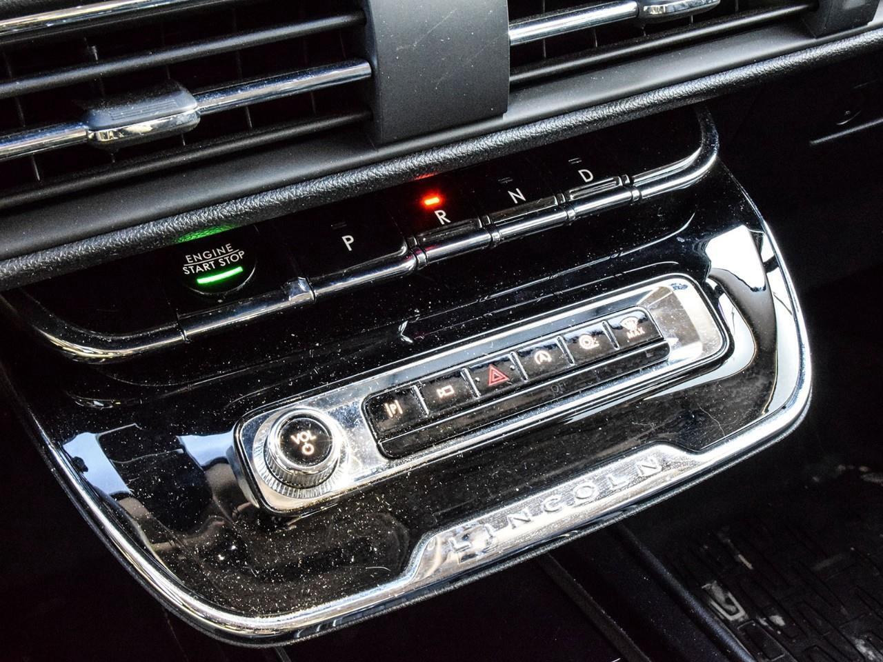 2023 Lincoln Corsair Reserve Panoramic Sunroof   Trailer Tow Pkg Photo