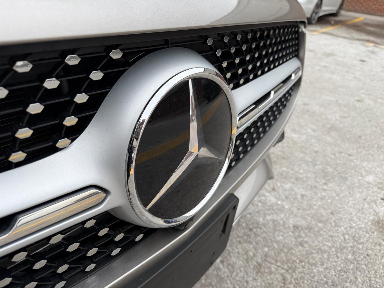 2021 Mercedes-Benz GLC-Class GLC 300 4MATIC Coupe Photo