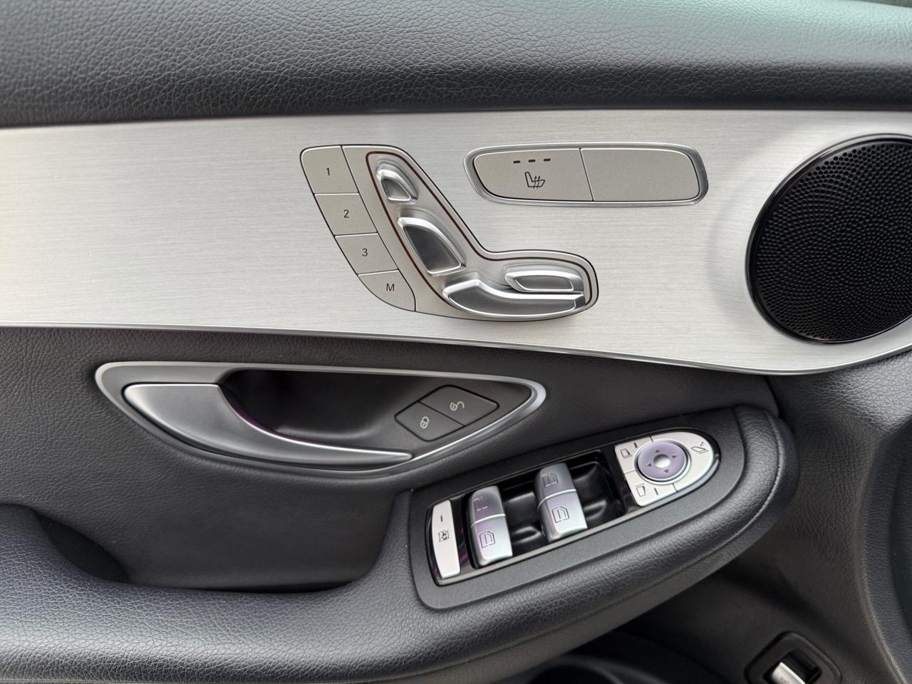 2021 Mercedes-Benz GLC-Class GLC 300 4MATIC Coupe Photo