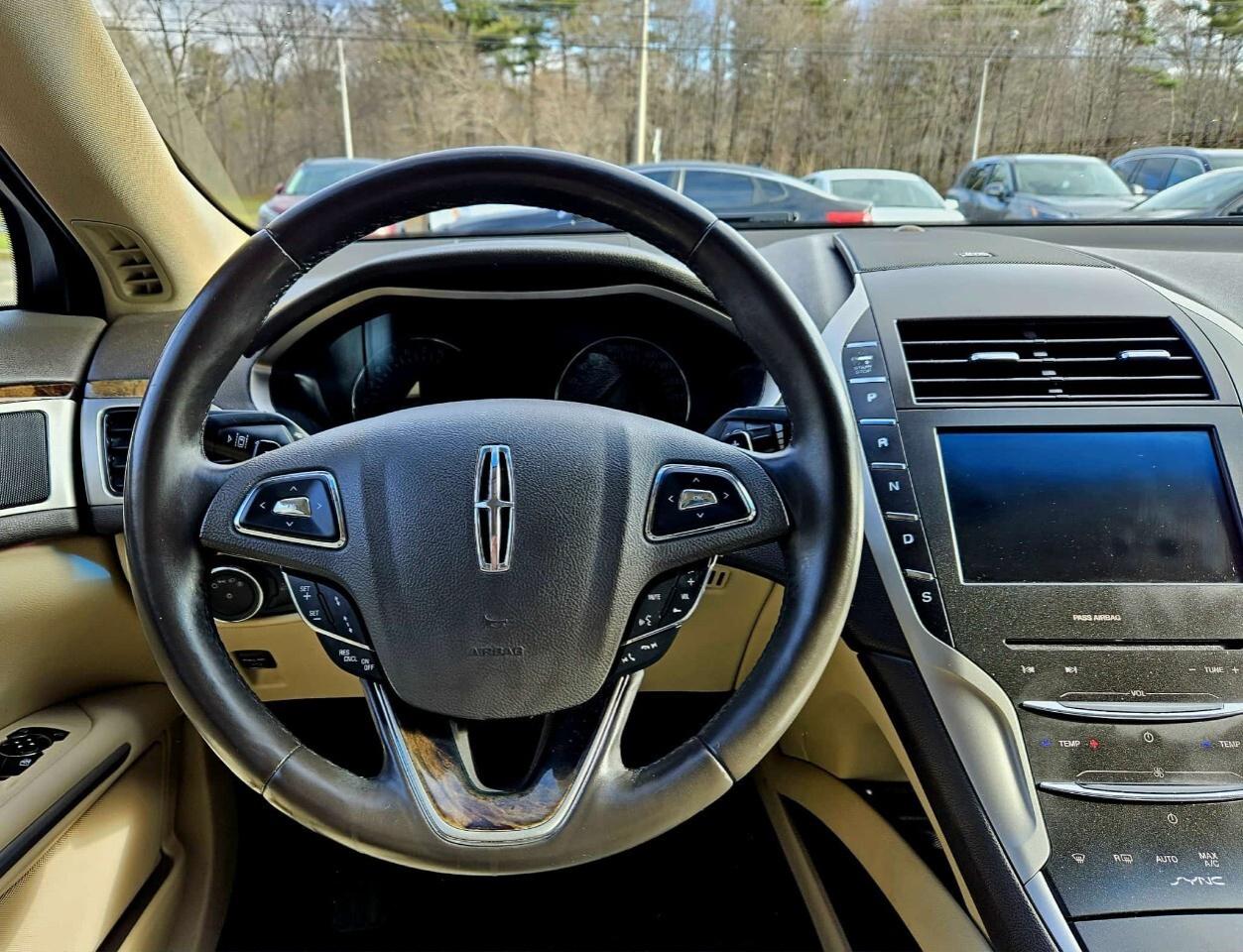 2016 Lincoln MKZ 4dr Sdn AWD One Owner/All Wheel Drive/Fully Loaded Photo
